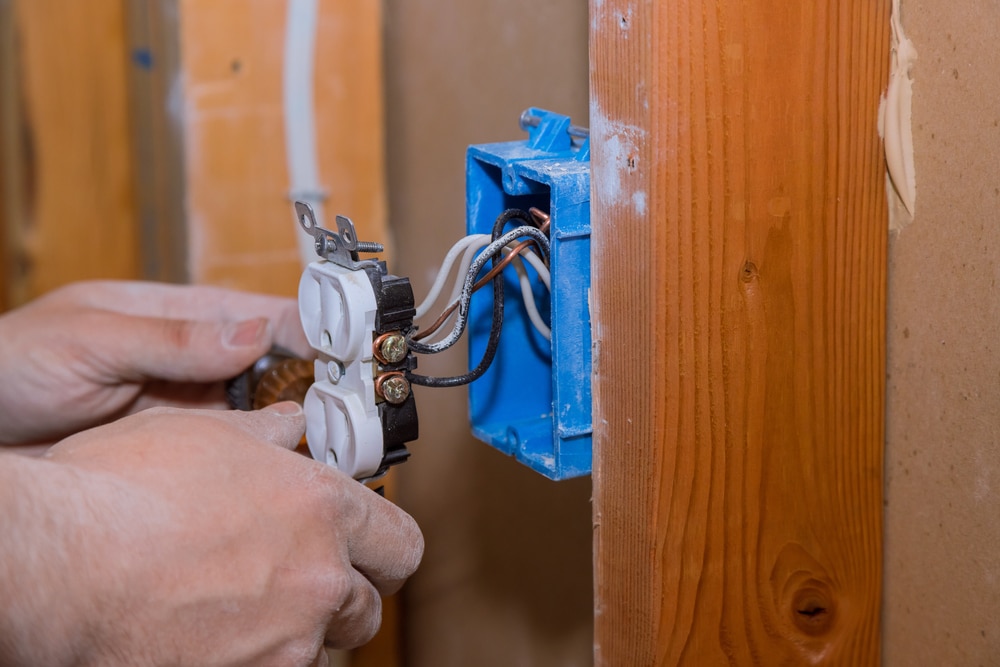 Removal,And,Replacement,Old,Broken,An,Electrical,Outlet,Into,The
